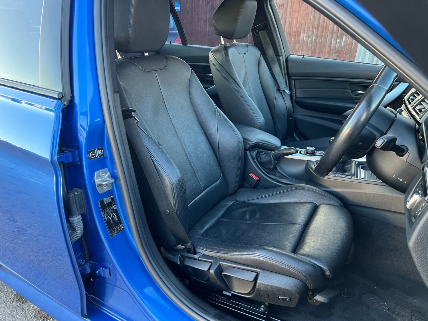 Used BMW 3 Series 2012 for sale - 76696231: Photo 31