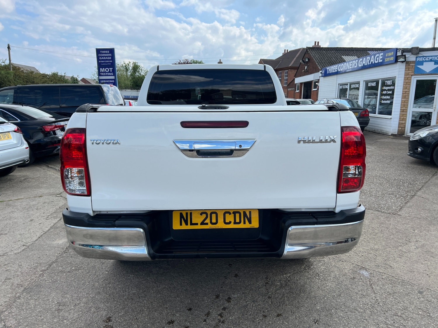 Used Toyota Hilux 2020 for sale - 77058693: Photo 6