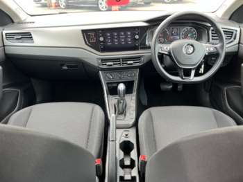 Used Volkswagen Polo 2019 for sale - 74480436: Photo