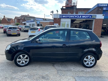Used Volkswagen Polo 2008 for sale - 79322643: Photo