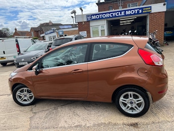 Used Ford Fiesta 2013 for sale - 79088777: Photo