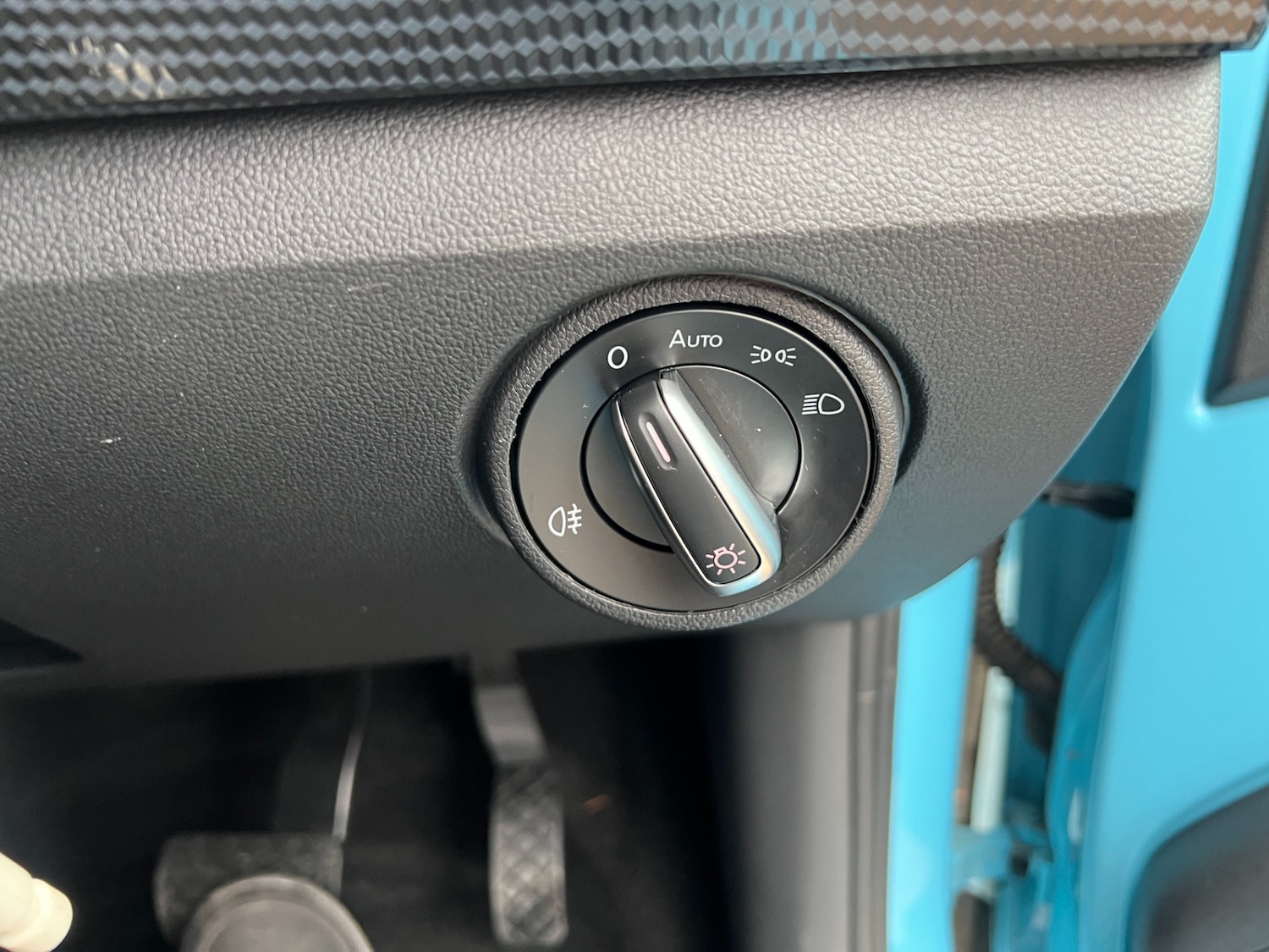 Used Volkswagen up! 2022 for sale - 76736097: Photo 28