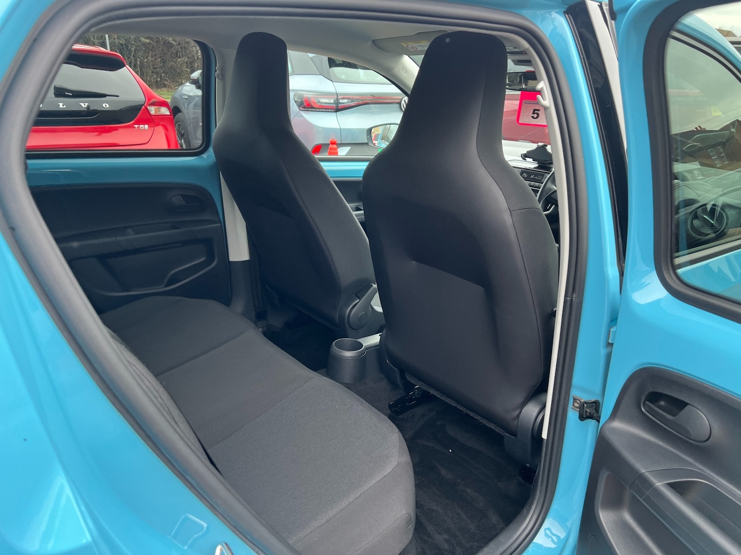 Used Volkswagen up! 2022 for sale - 76736097: Photo 35