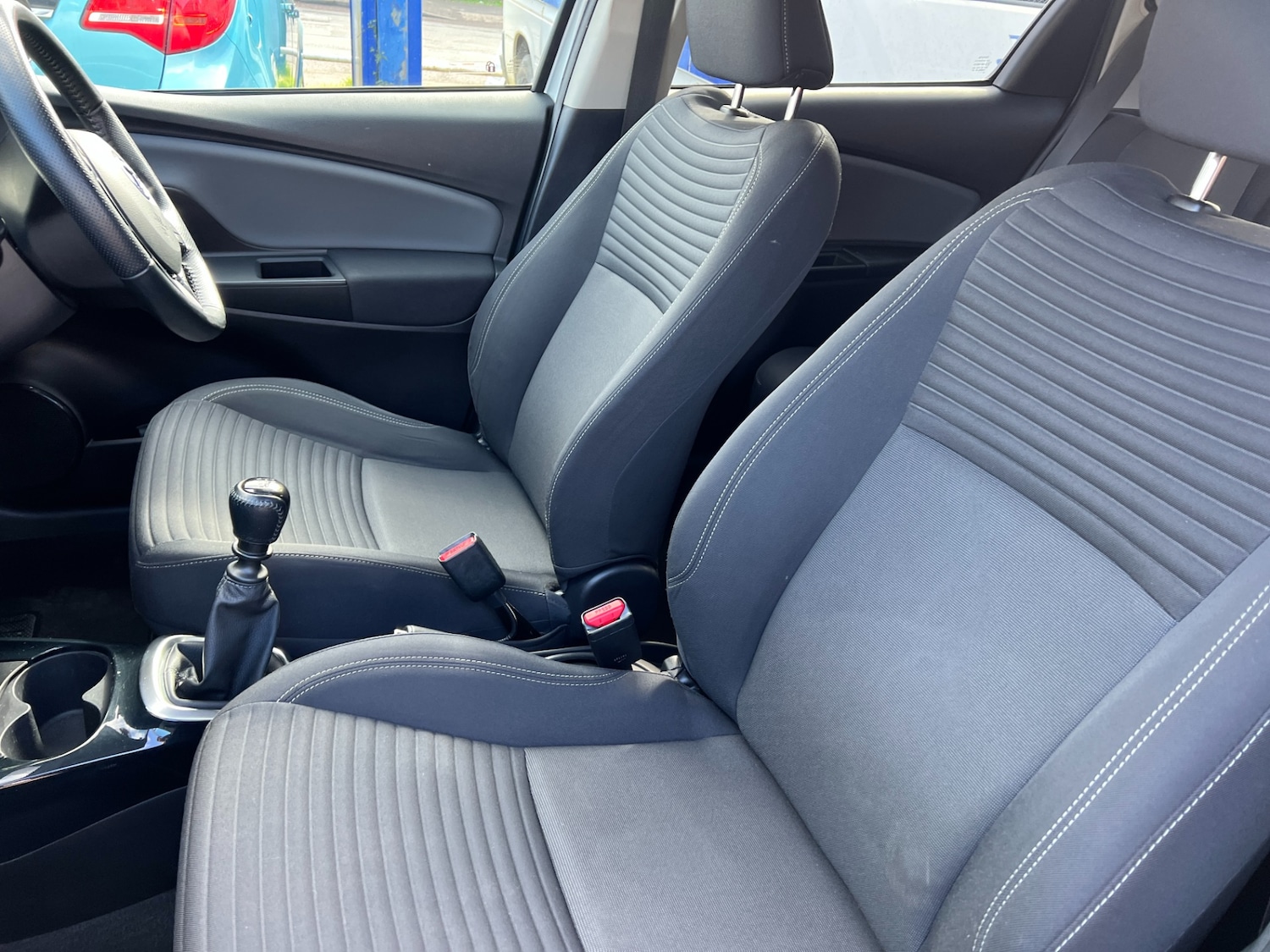 Used Toyota Yaris 2016 for sale - 78042964: Photo 12