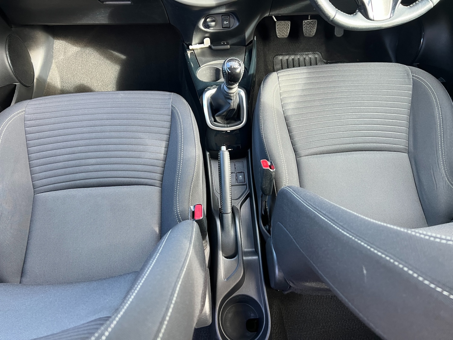 Used Toyota Yaris 2016 for sale - 78042964: Photo 17