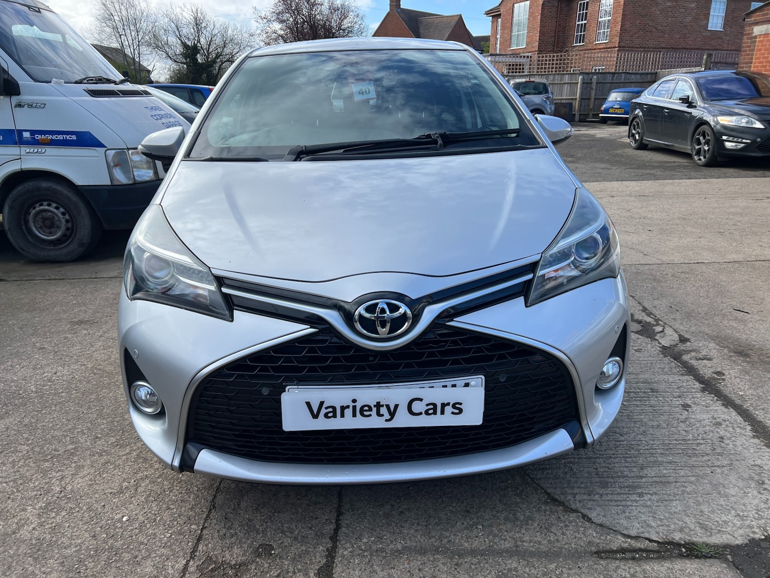 Used Toyota Yaris 2016 for sale - 78042964: Photo 2