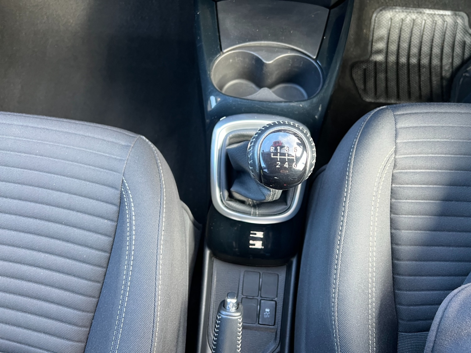 Used Toyota Yaris 2016 for sale - 78042964: Photo 20