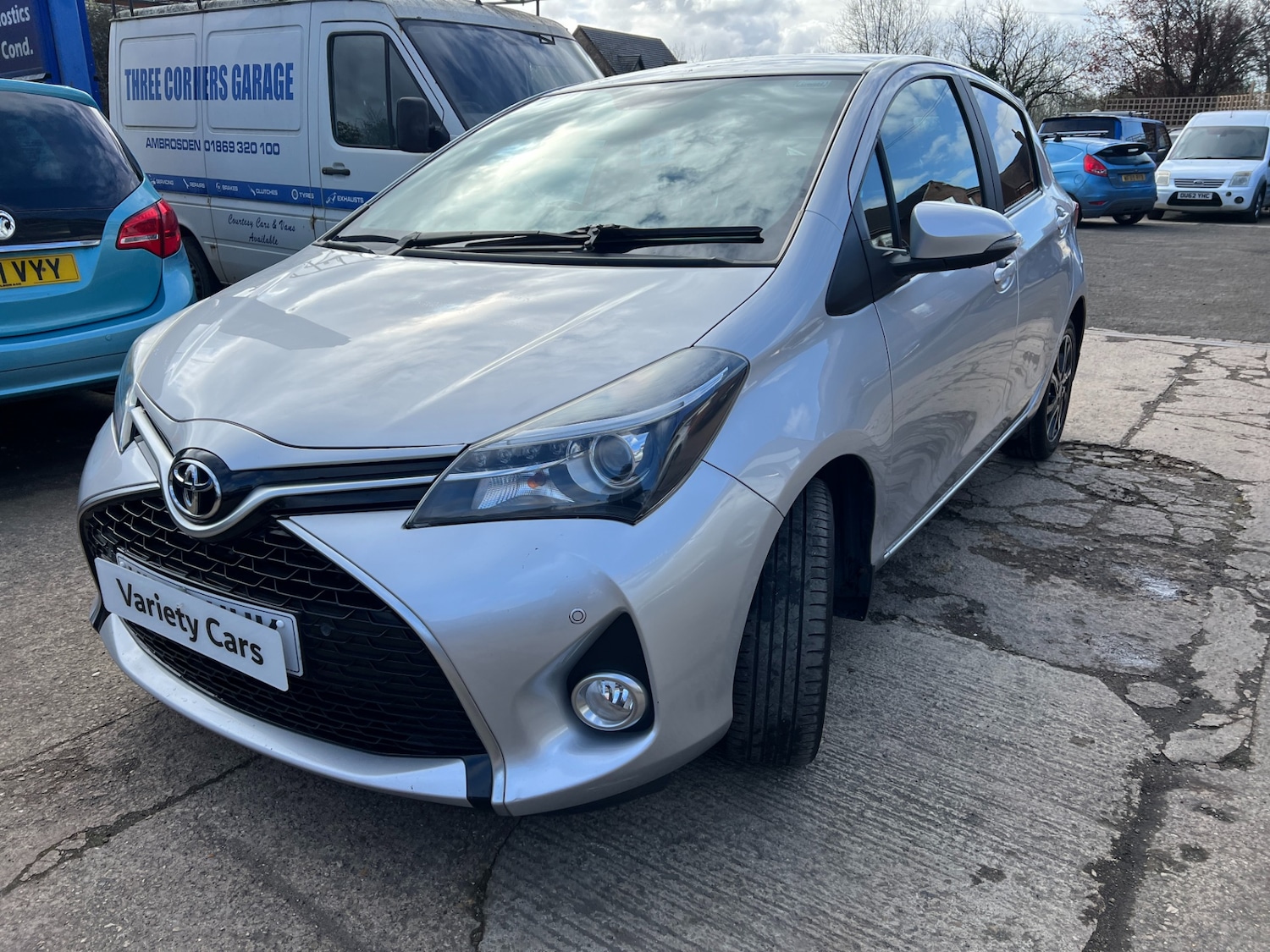Used Toyota Yaris 2016 for sale - 78042964: Photo 3
