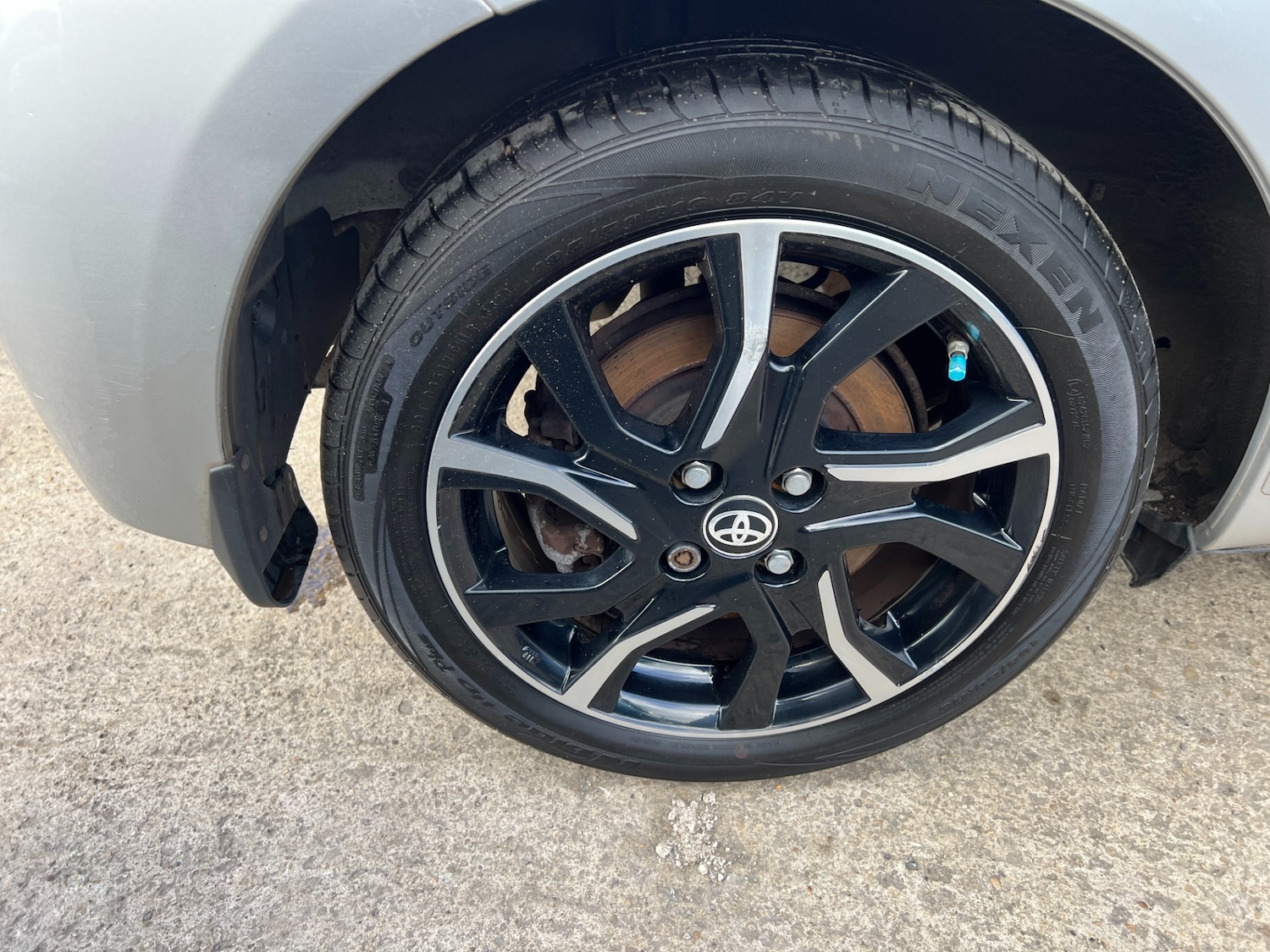 Used Toyota Yaris 2016 for sale - 78042964: Photo 41