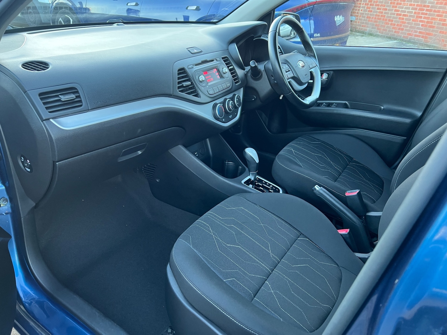 Used Kia Picanto 2015 for sale - 76807314: Photo 11