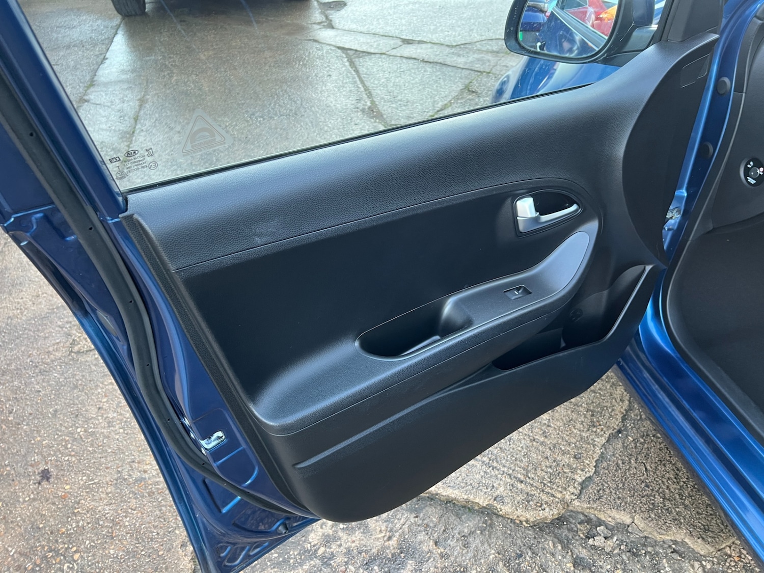 Used Kia Picanto 2015 for sale - 76807314: Photo 14