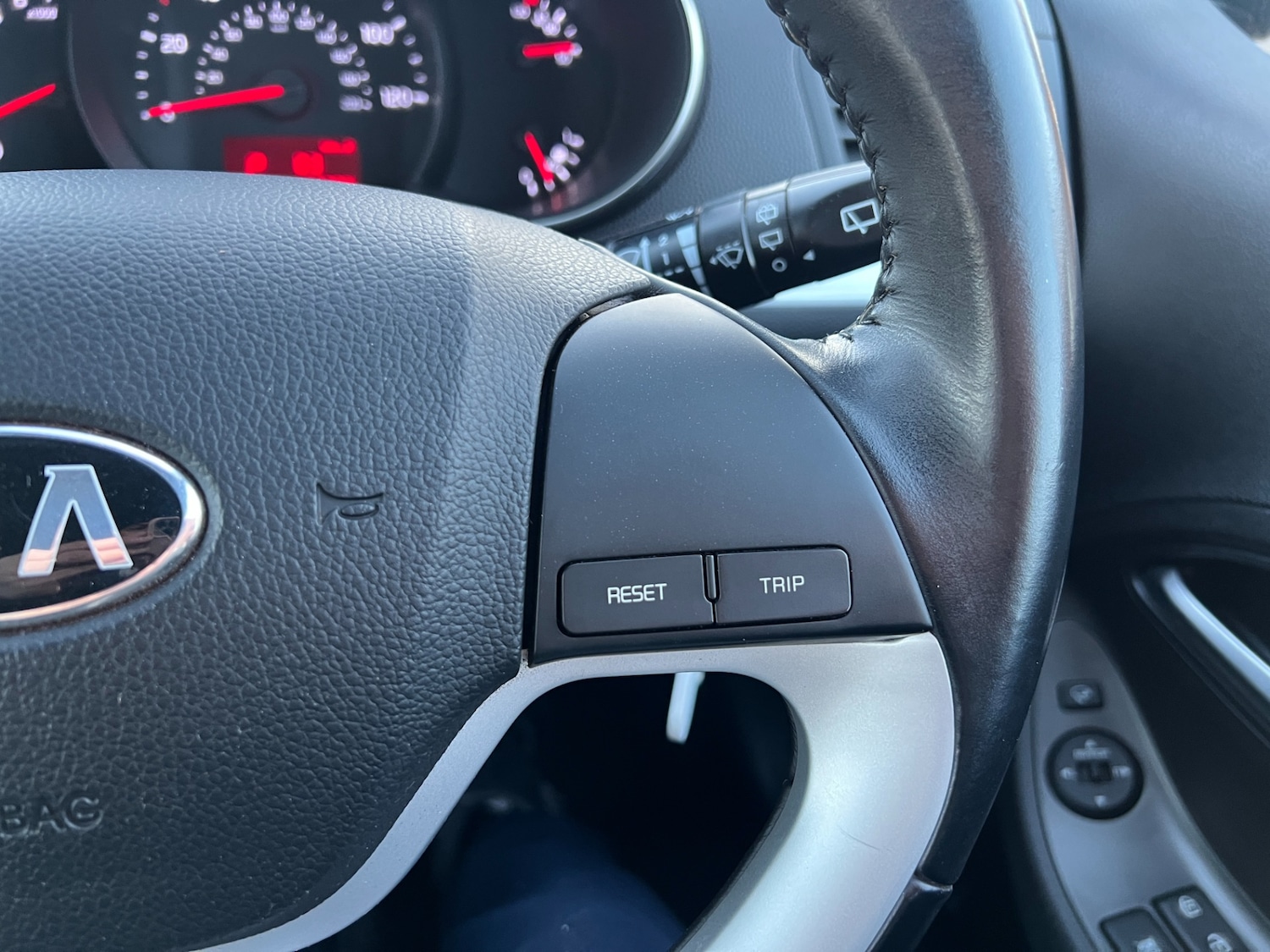 Used Kia Picanto 2015 for sale - 76807314: Photo 23