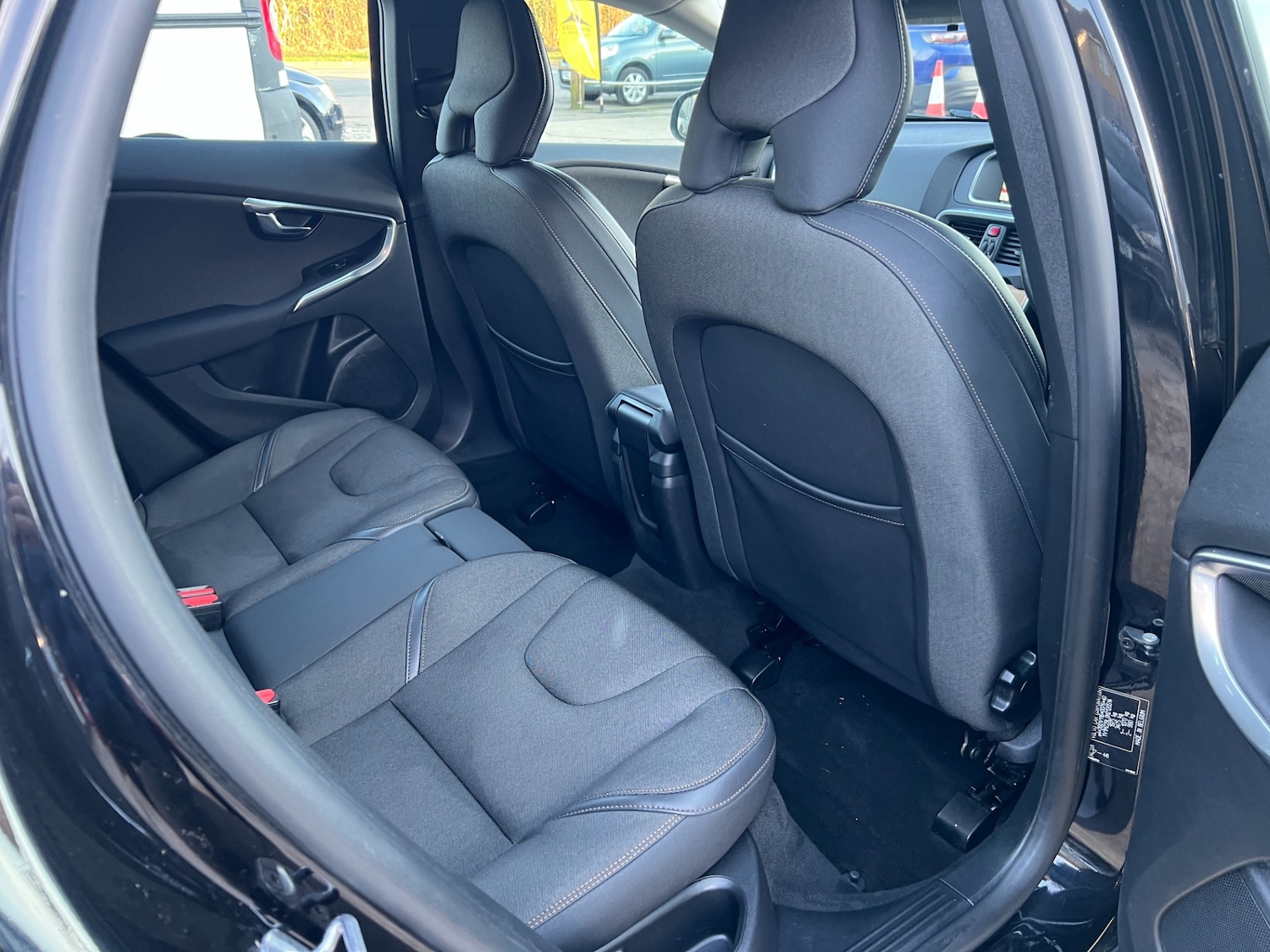 Used Volvo V40 2016 for sale - 77702807: Photo 29