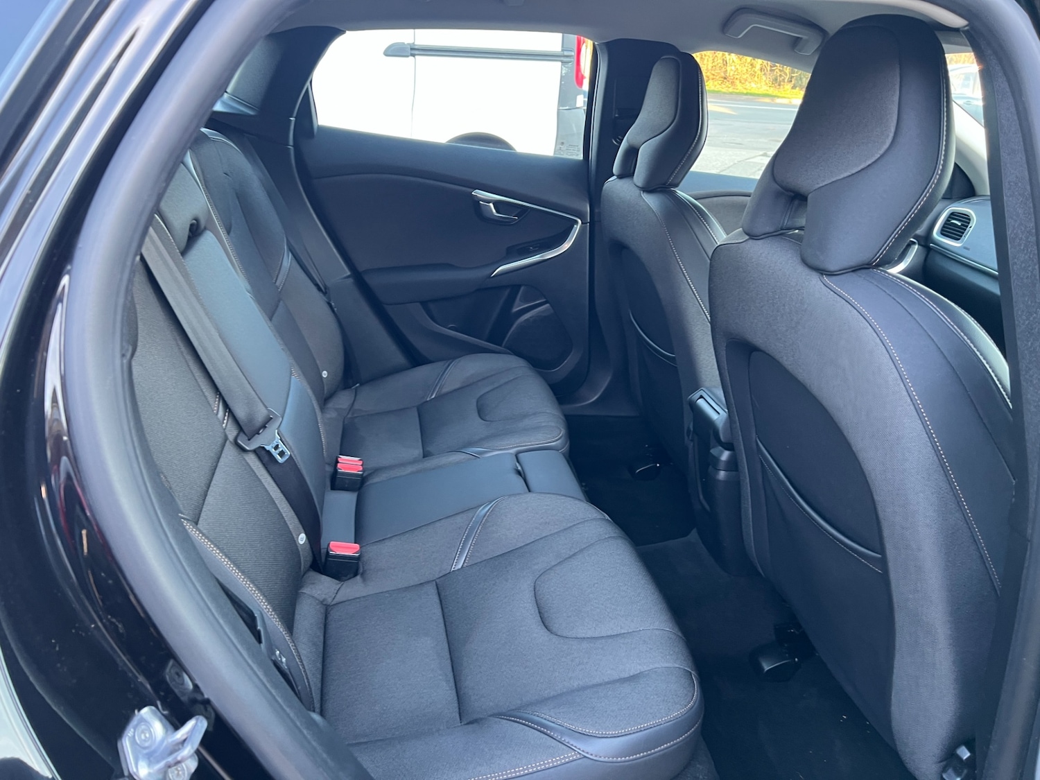 Used Volvo V40 2016 for sale - 77702807: Photo 30