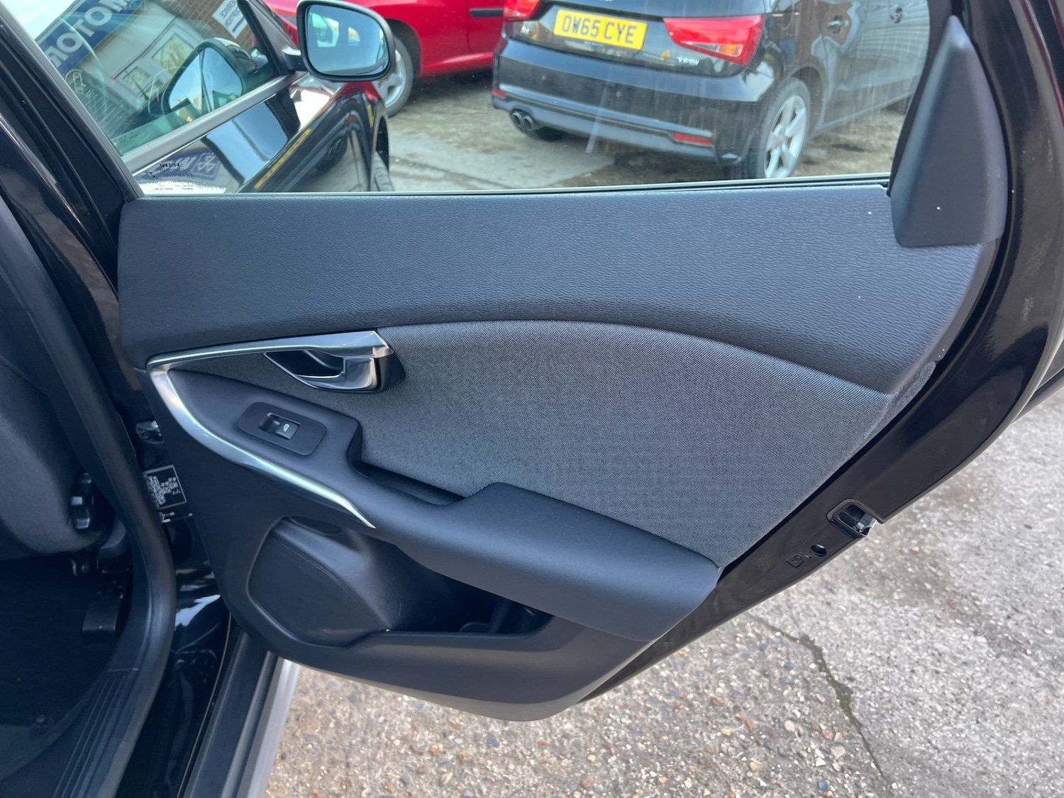 Used Volvo V40 2016 for sale - 77702807: Photo 33