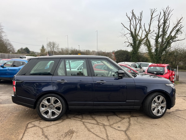 Used Land Rover Range Rover 2018 for sale - 76298910: Photo 10