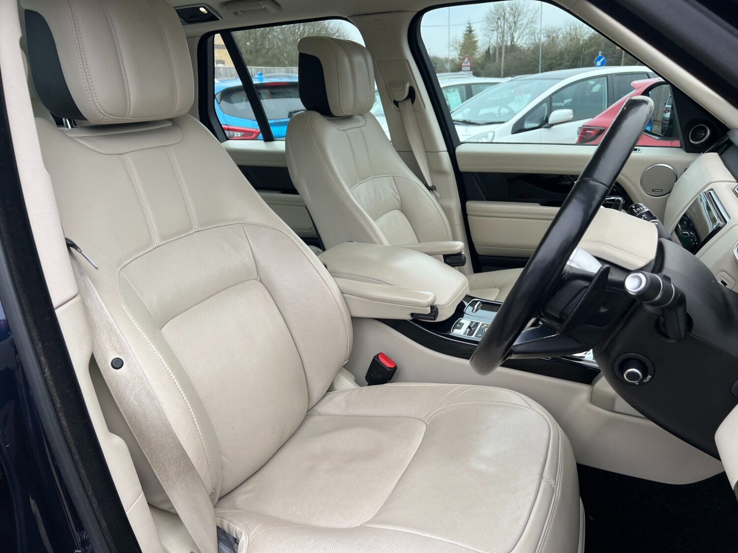 Used Land Rover Range Rover 2018 for sale - 76298910: Photo 38