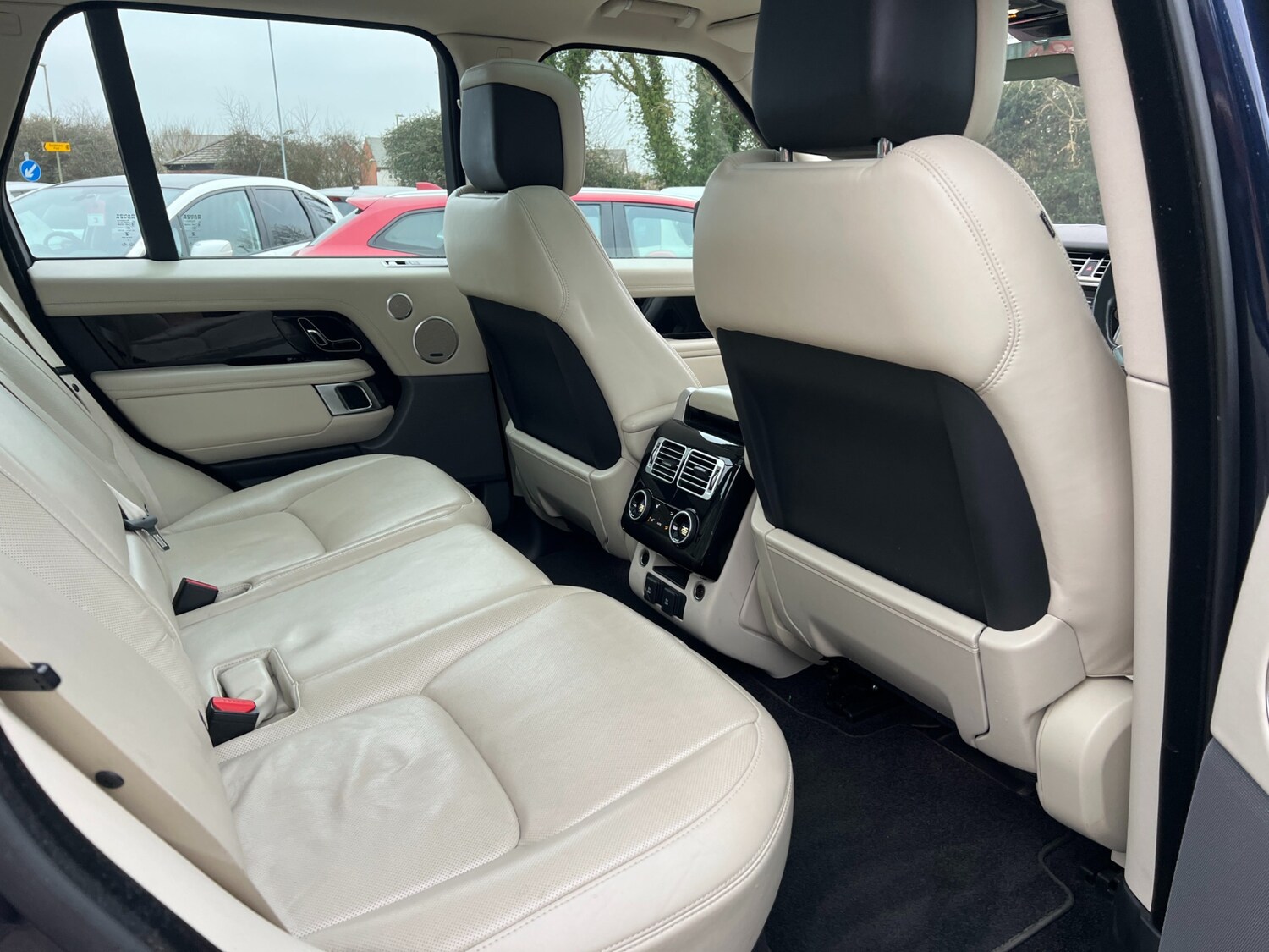 Used Land Rover Range Rover 2018 for sale - 76298910: Photo 41
