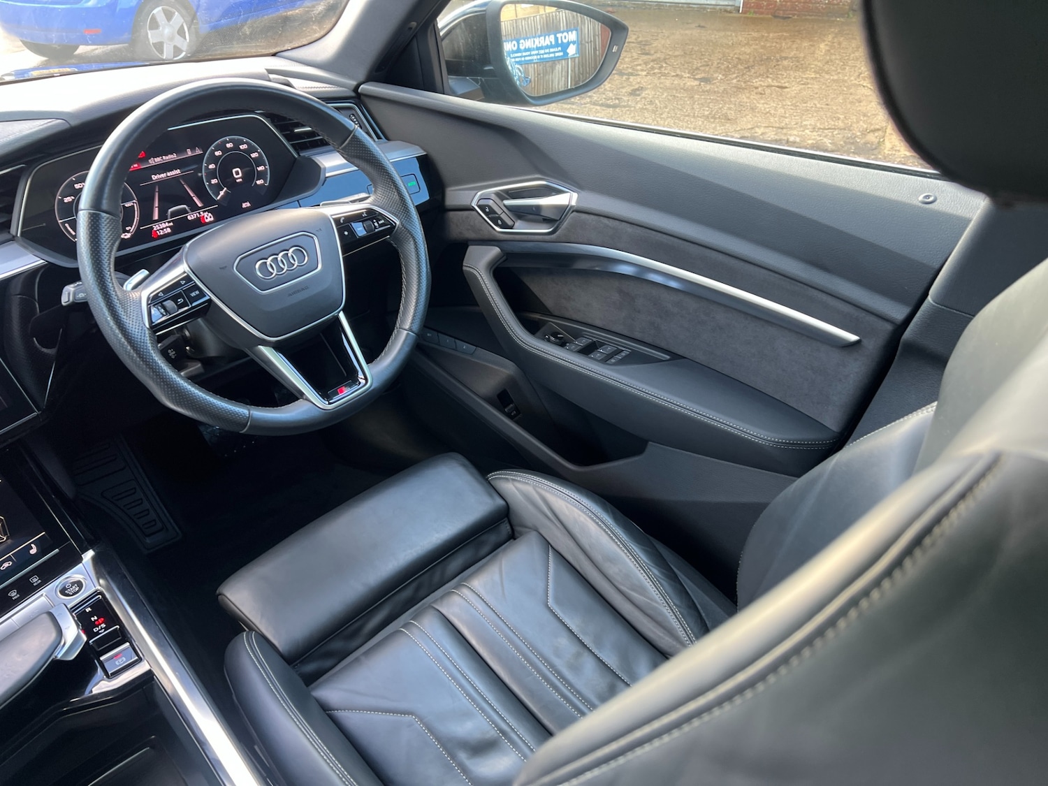 Used Audi e-tron 2021 for sale - 77996672: Photo 15