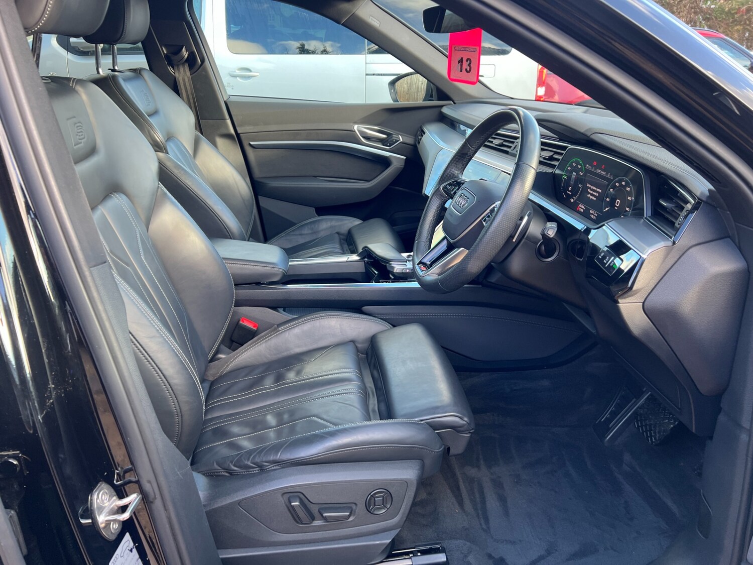 Used Audi e-tron 2021 for sale - 77996672: Photo 27