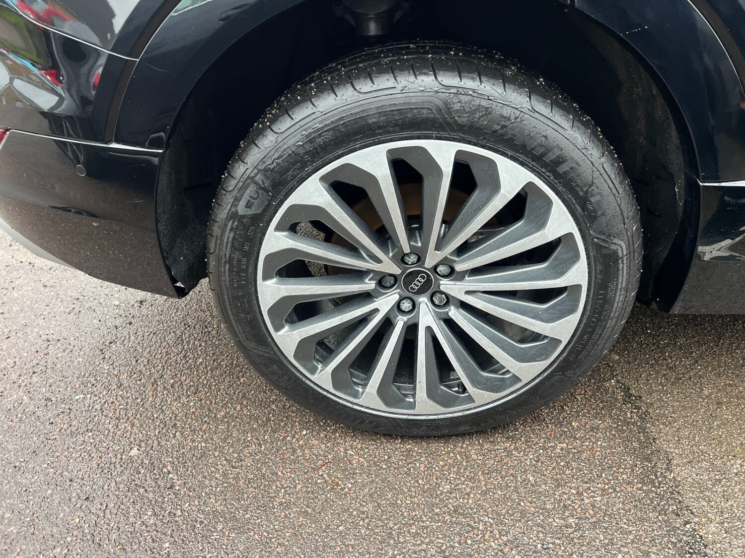 Used Audi e-tron 2021 for sale - 77996672: Photo 46