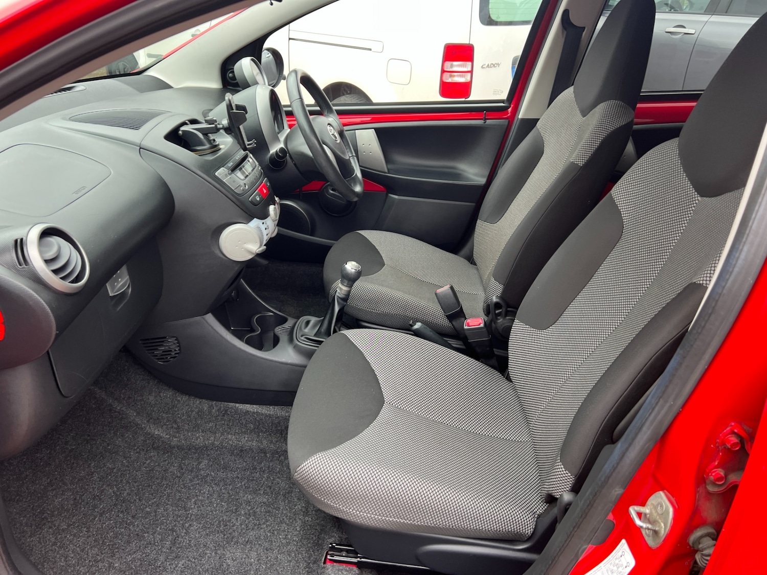 Used Toyota AYGO 2013 for sale - 76521198: Photo 12