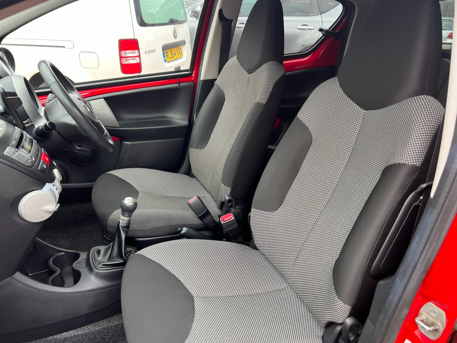 Used Toyota AYGO 2013 for sale - 76521198: Photo 13