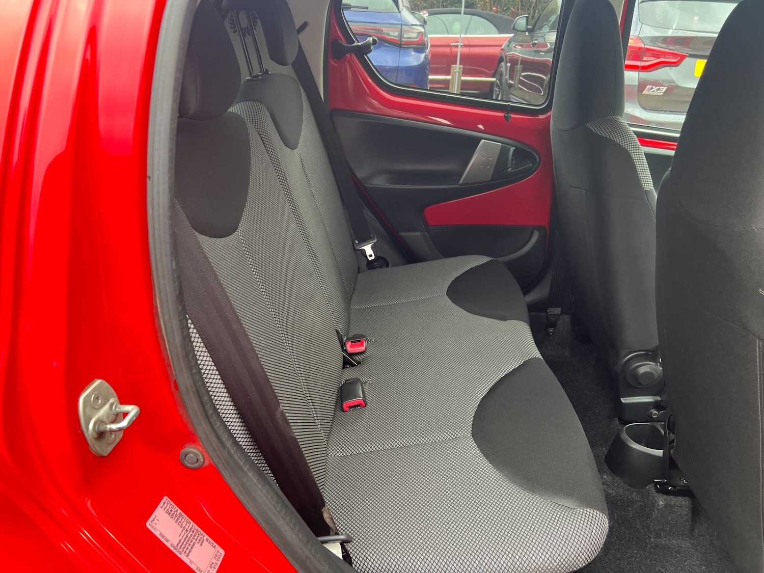 Used Toyota AYGO 2013 for sale - 76521198: Photo 30