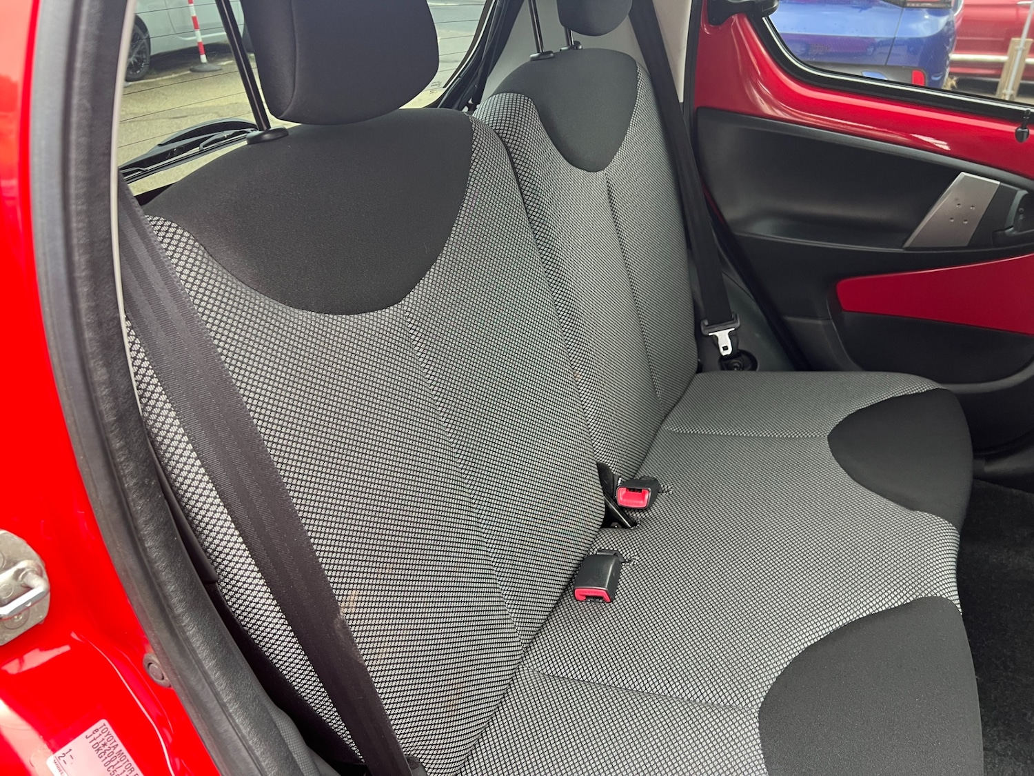 Used Toyota AYGO 2013 for sale - 76521198: Photo 31