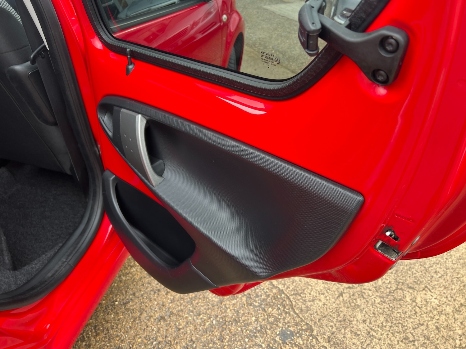 Used Toyota AYGO 2013 for sale - 76521198: Photo 32