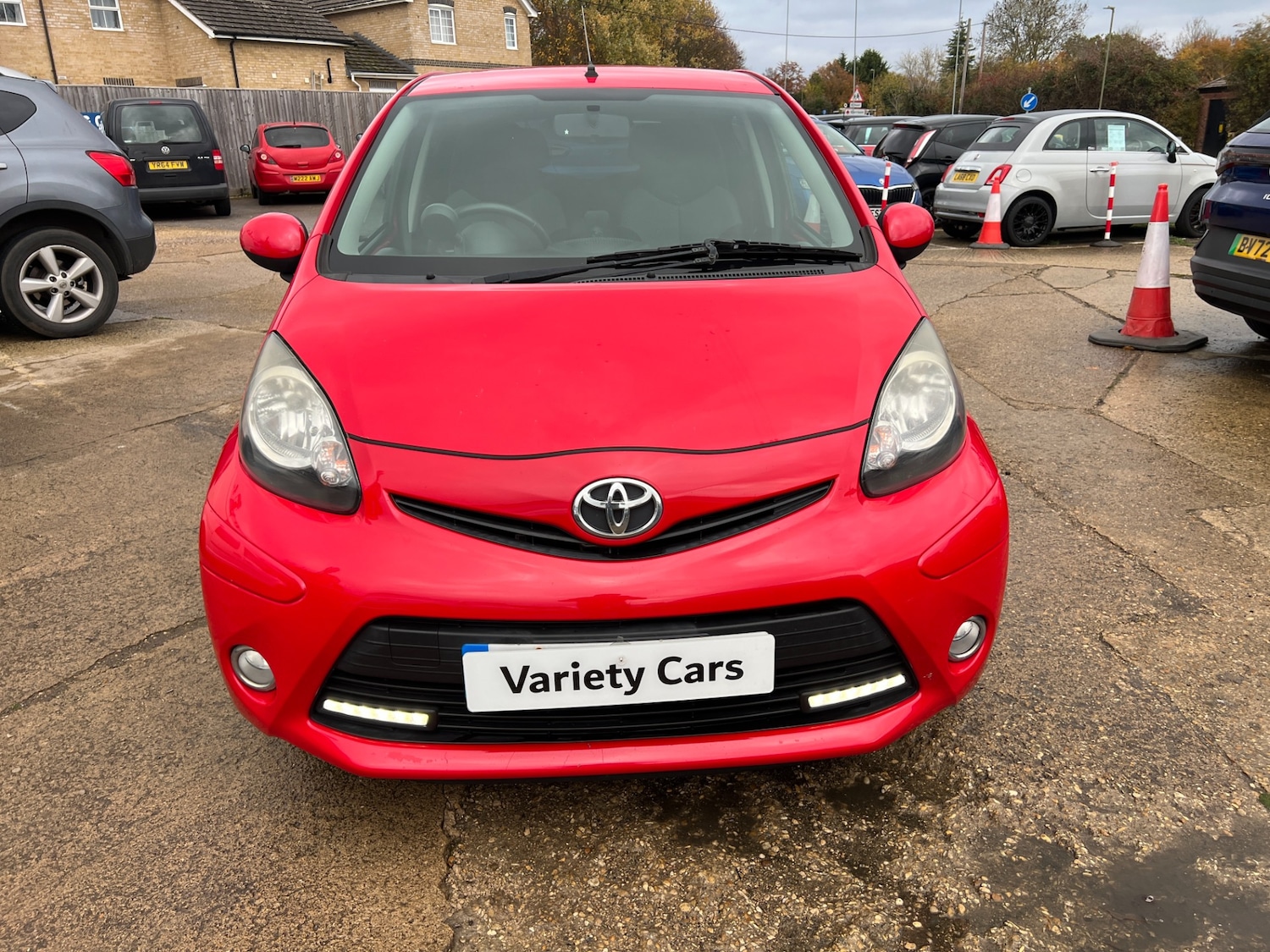 Used Toyota AYGO 2013 for sale - 76521198: Photo 4