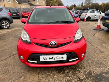Used Toyota AYGO 2013 for sale - 76521198: Photo