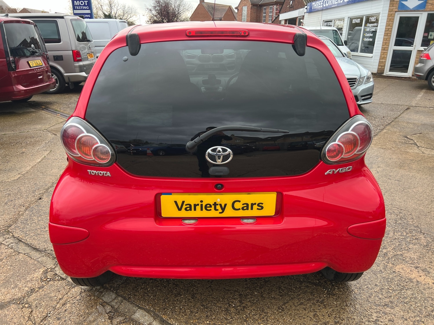 Used Toyota AYGO 2013 for sale - 76521198: Photo 8