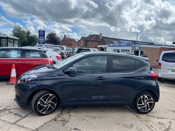 Used Hyundai i10 2022 for sale - 78832290: Photo