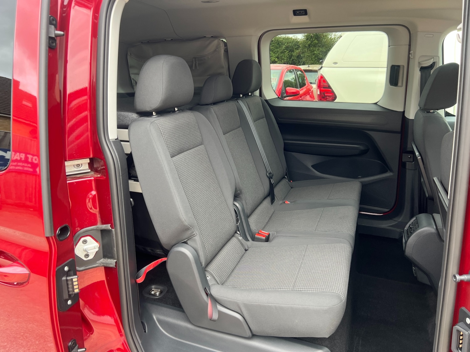 Used Volkswagen Caddy California Maxi 2022 for sale - 76382697: Photo 36