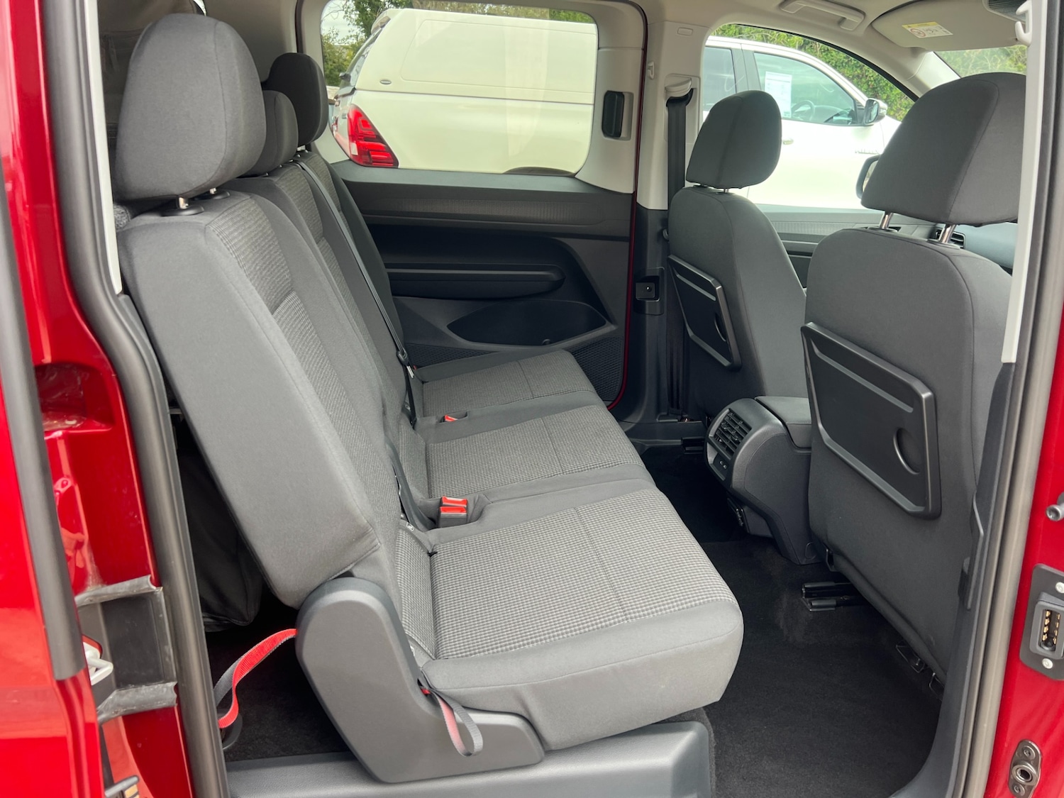 Used Volkswagen Caddy California Maxi 2022 for sale - 76382697: Photo 37