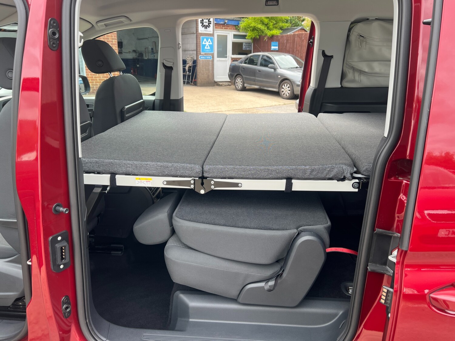 Used Volkswagen Caddy California Maxi 2022 for sale - 76382697: Photo 62