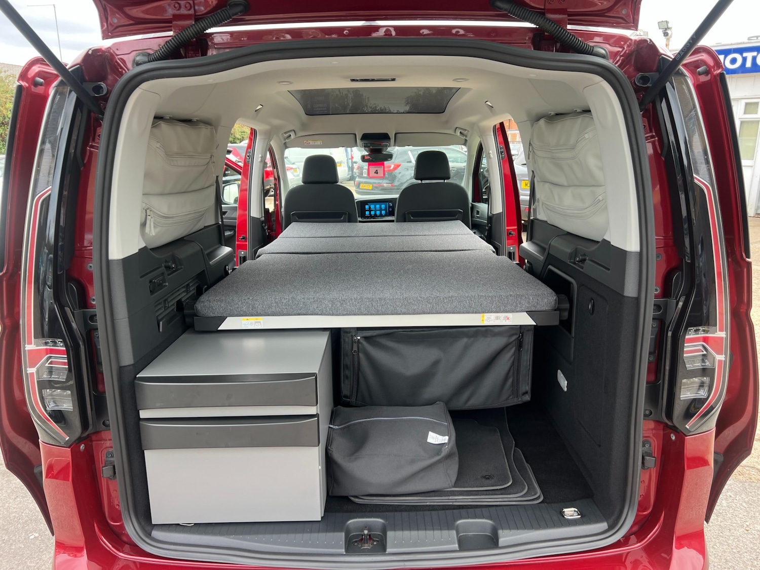 Used Volkswagen Caddy California Maxi 2022 for sale - 76382697: Photo 65