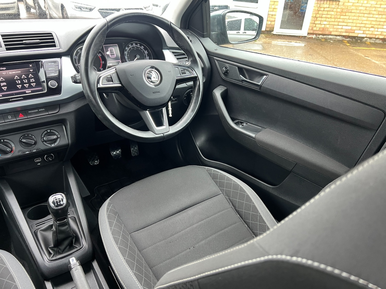 Used Skoda Fabia 2018 for sale - 76970084: Photo 15