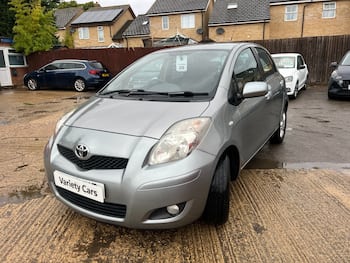 Used Toyota Yaris 2010 for sale - 79636459: Photo
