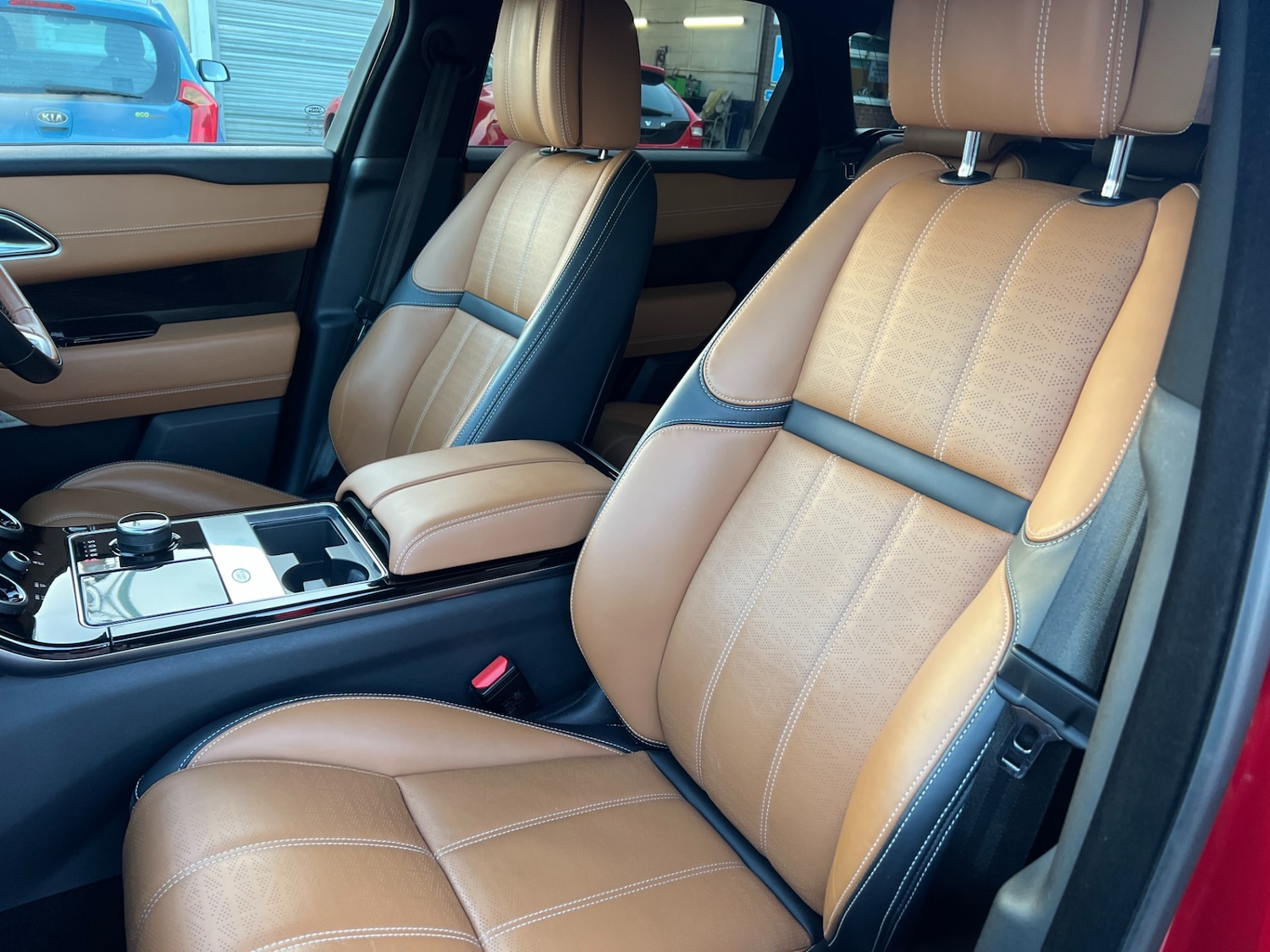 Used Land Rover Range Rover Velar 2019 for sale - 77337855: Photo 15