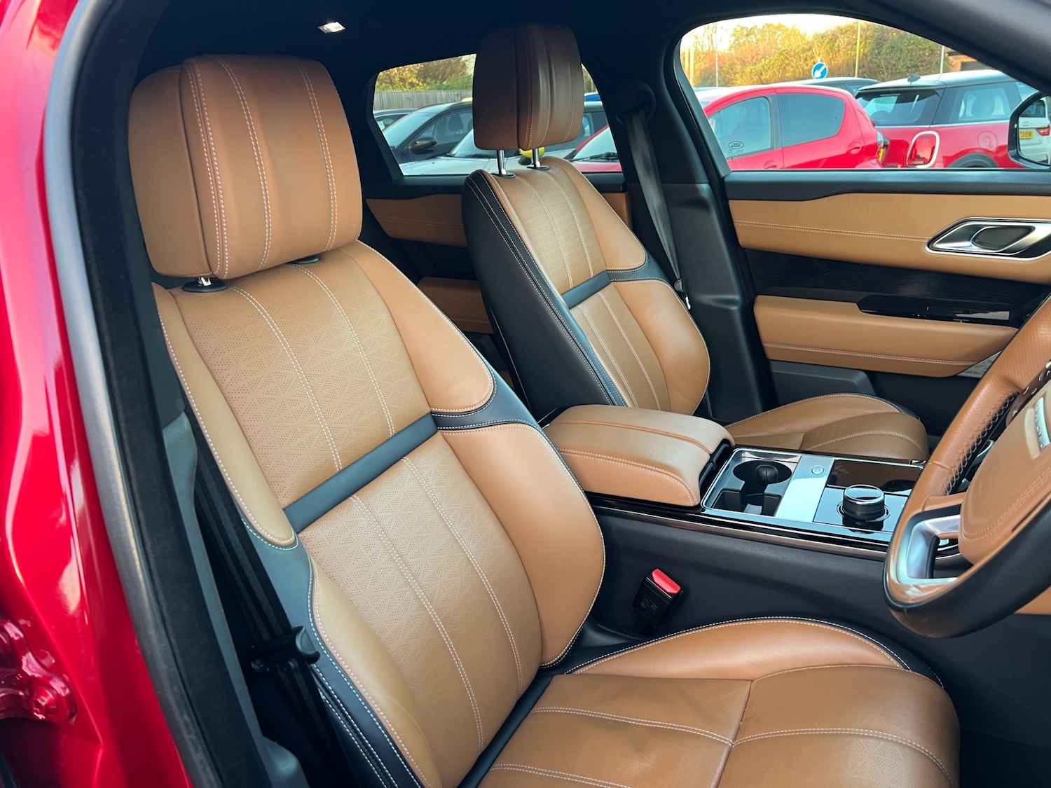 Used Land Rover Range Rover Velar 2019 for sale - 77337855: Photo 36