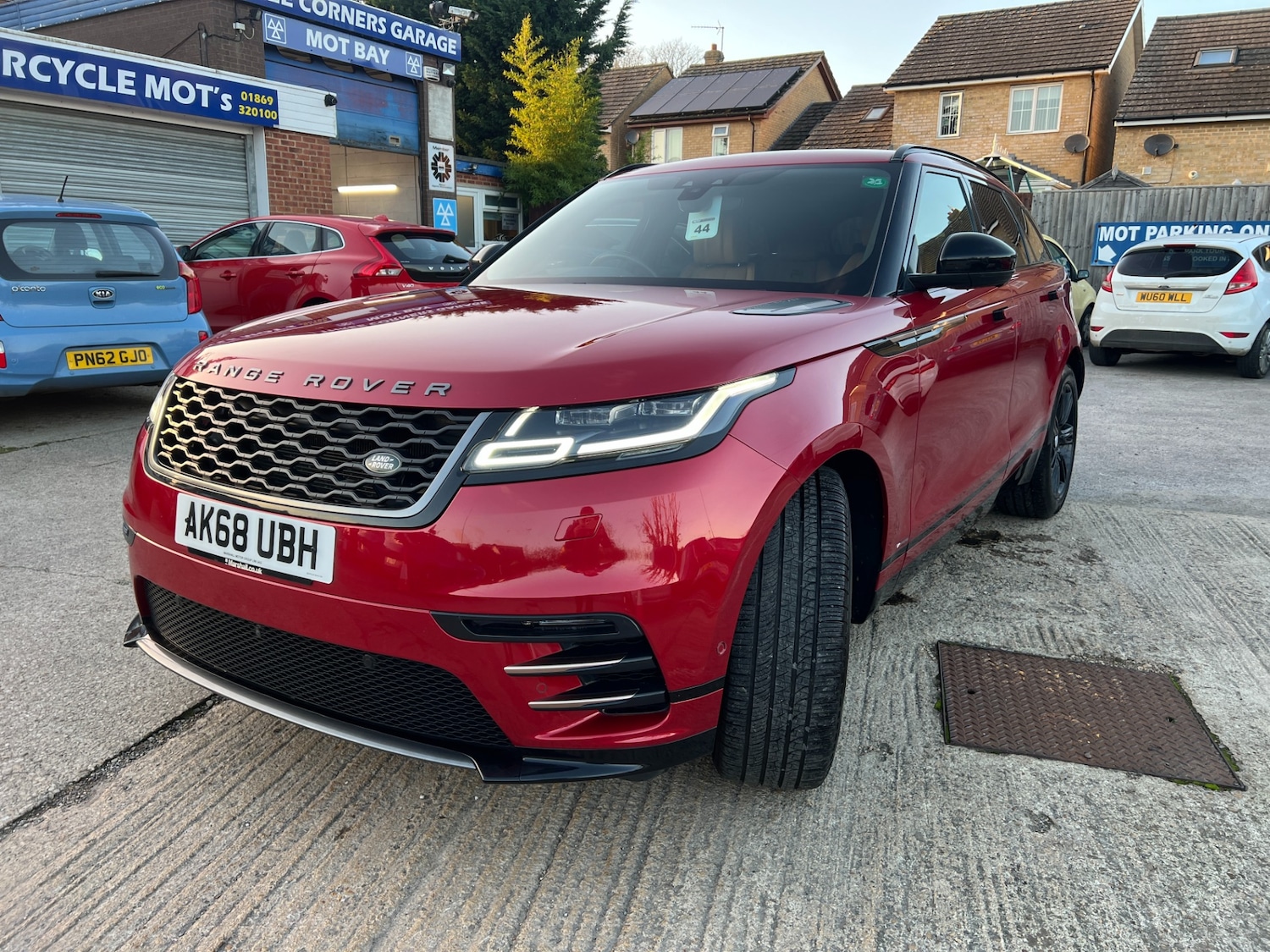 Used Land Rover Range Rover Velar 2019 for sale - 77337855: Photo 4