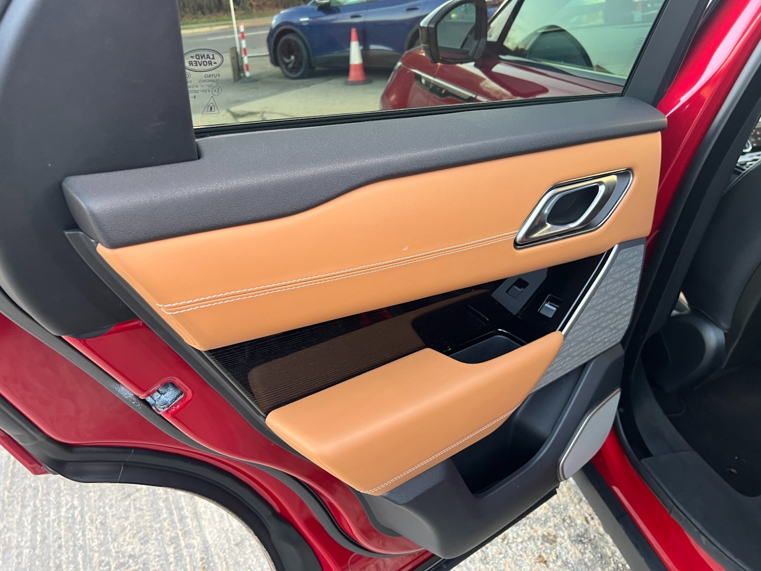 Used Land Rover Range Rover Velar 2019 for sale - 77337855: Photo 46