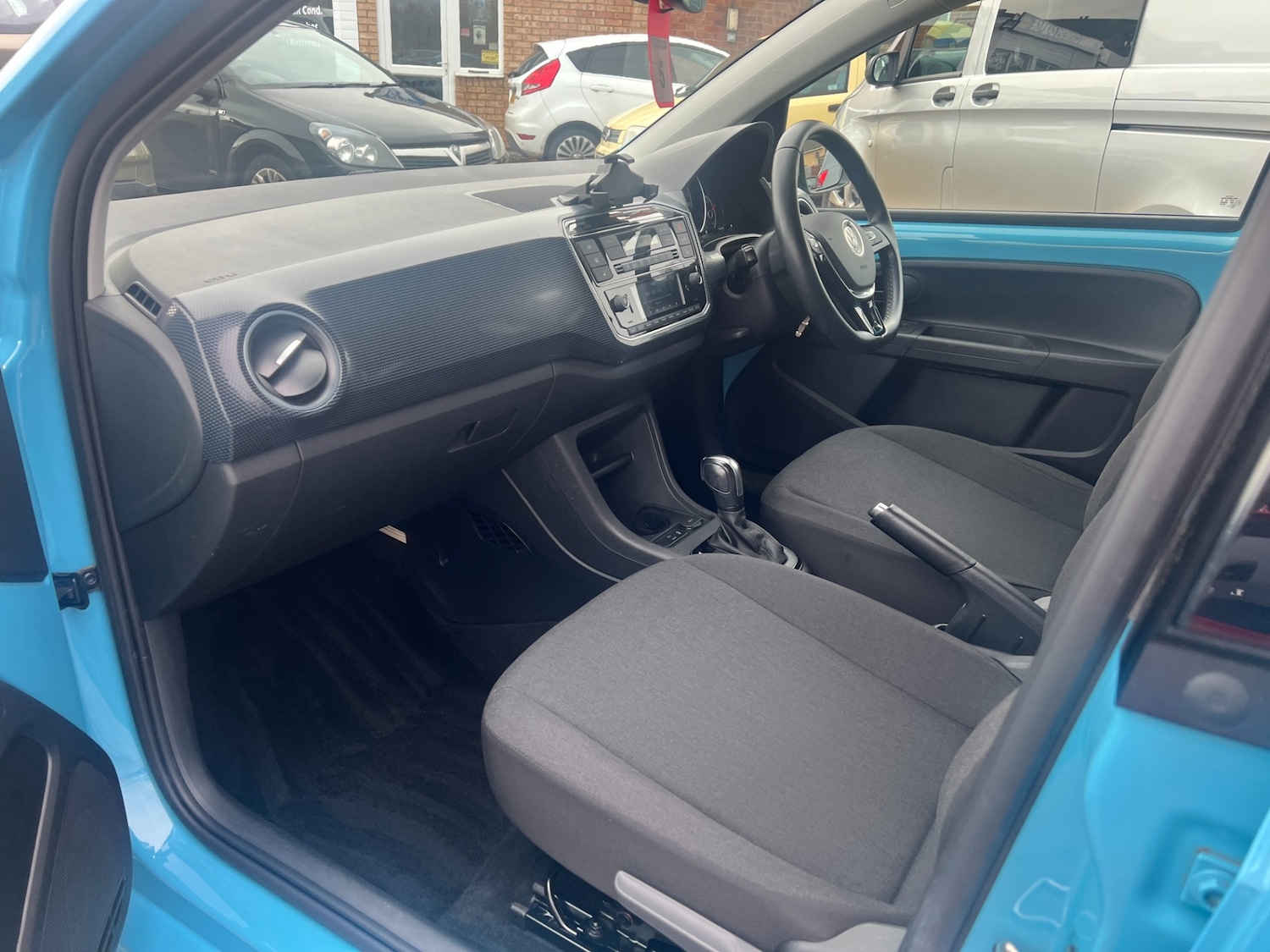 Used Volkswagen up! 2022 for sale - 77998314: Photo 10