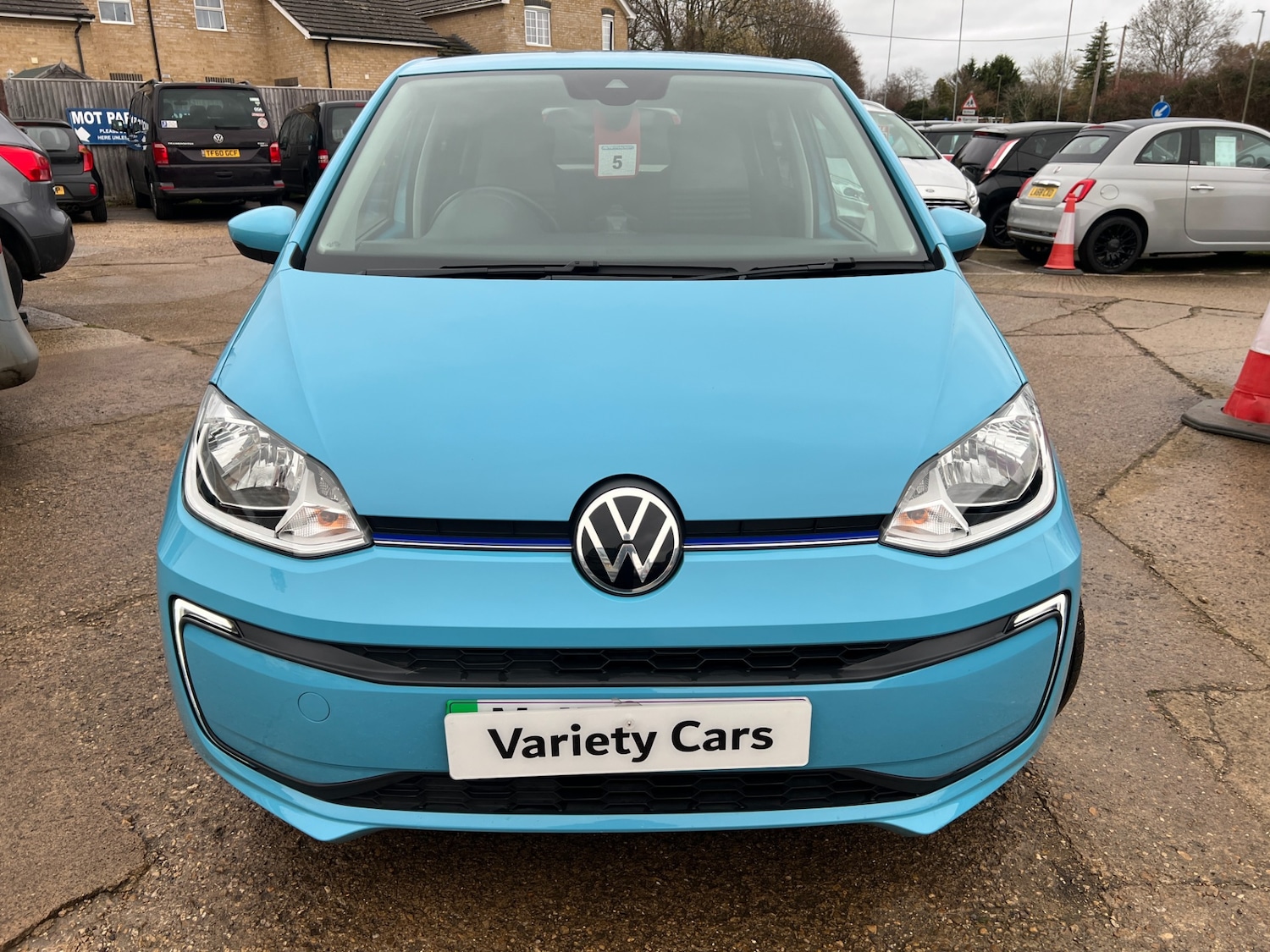 Used Volkswagen up! 2022 for sale - 77998314: Photo 2