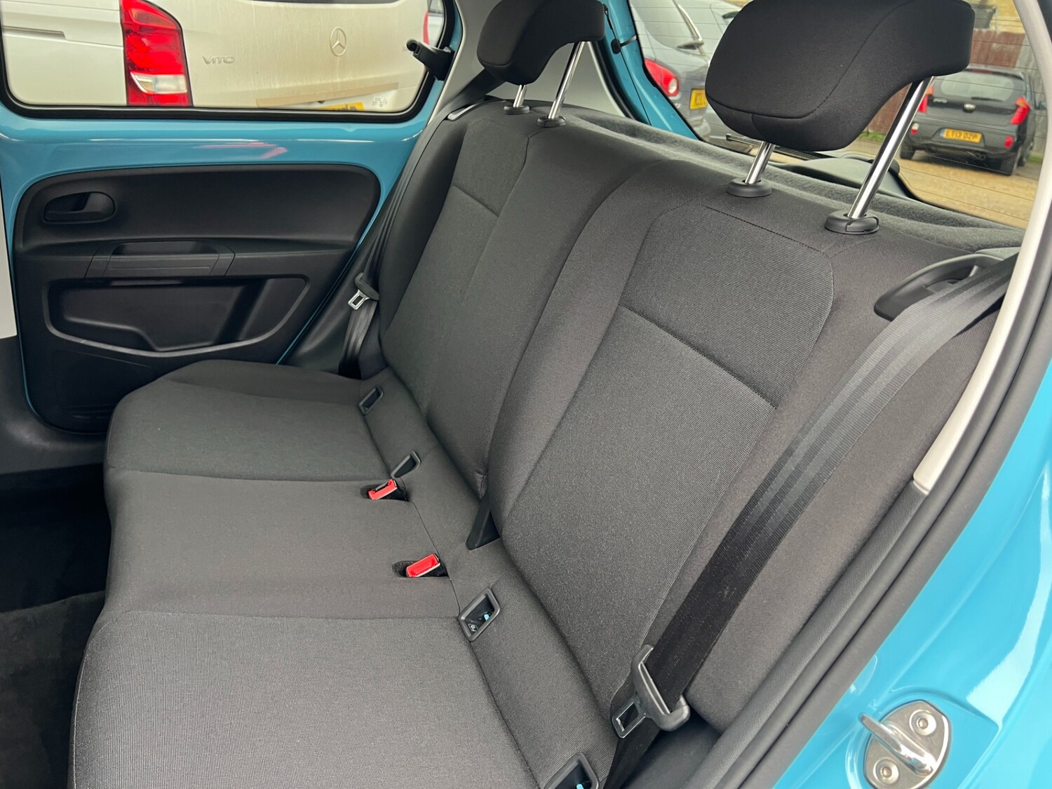 Used Volkswagen up! 2022 for sale - 77998314: Photo 41