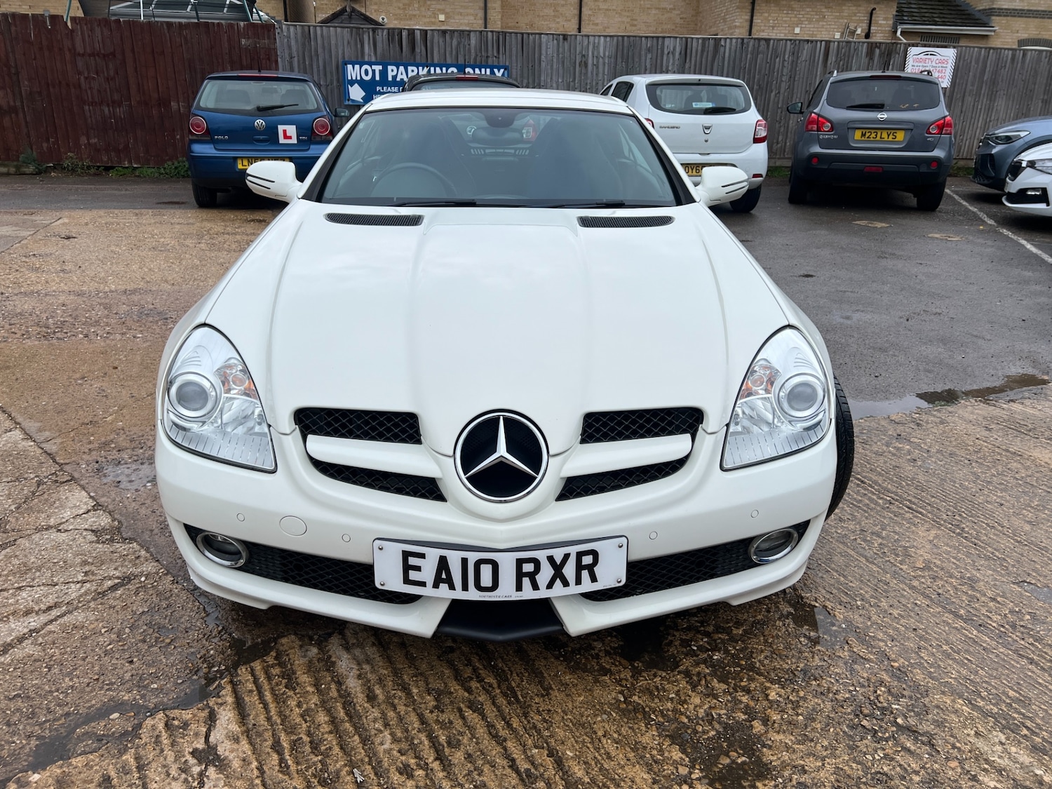 Used Mercedes-Benz SLK 2010 for sale - 76352177: Photo 4