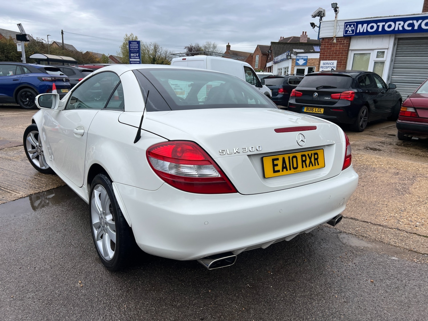 Used Mercedes-Benz SLK 2010 for sale - 76352177: Photo 7