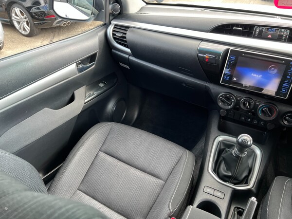 Used Toyota Hilux 2020 for sale - 74718967: Photo 16